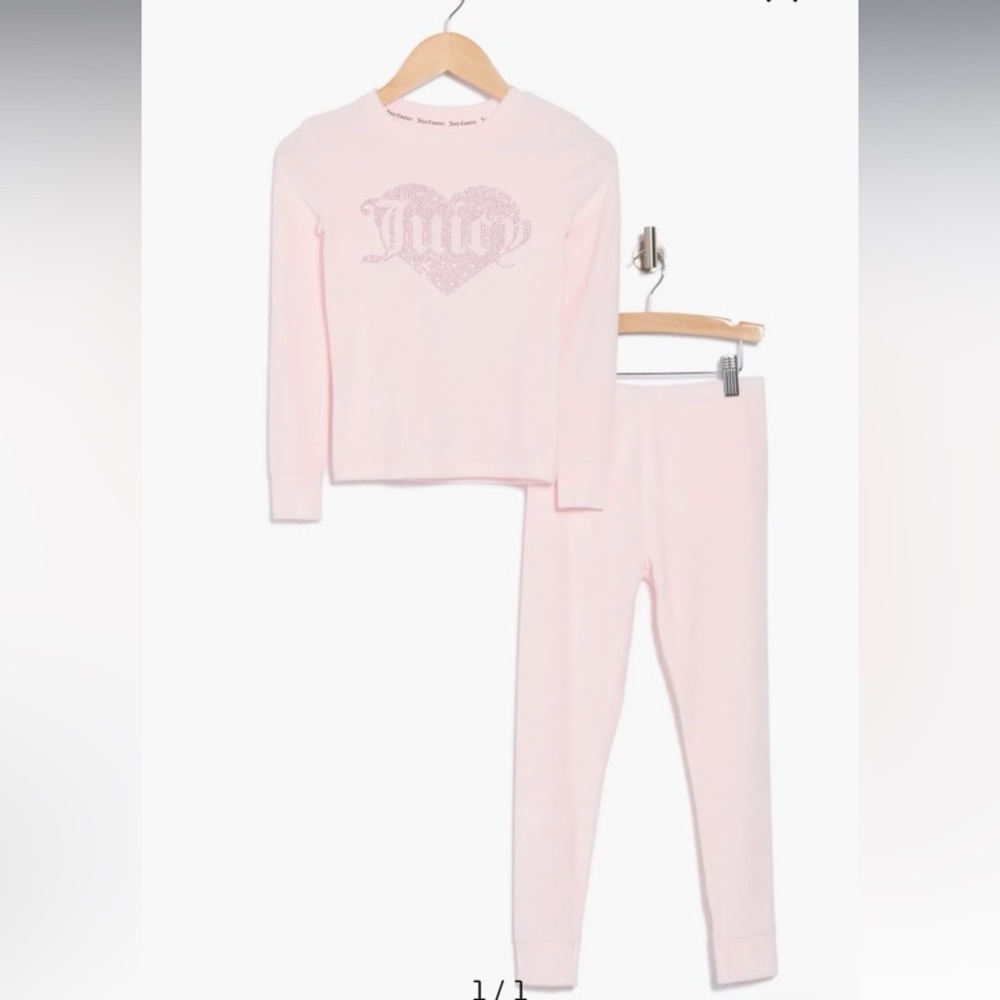 Juicy Couture Girls NWT 2 Piece Pajamas Short Sleeve and Long Pants